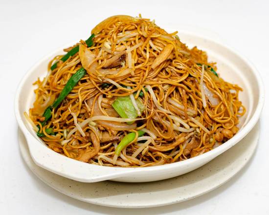 93A. Stir-Fried Noodle with Chicken and Bean Sprouts 乾炒雞絲麵